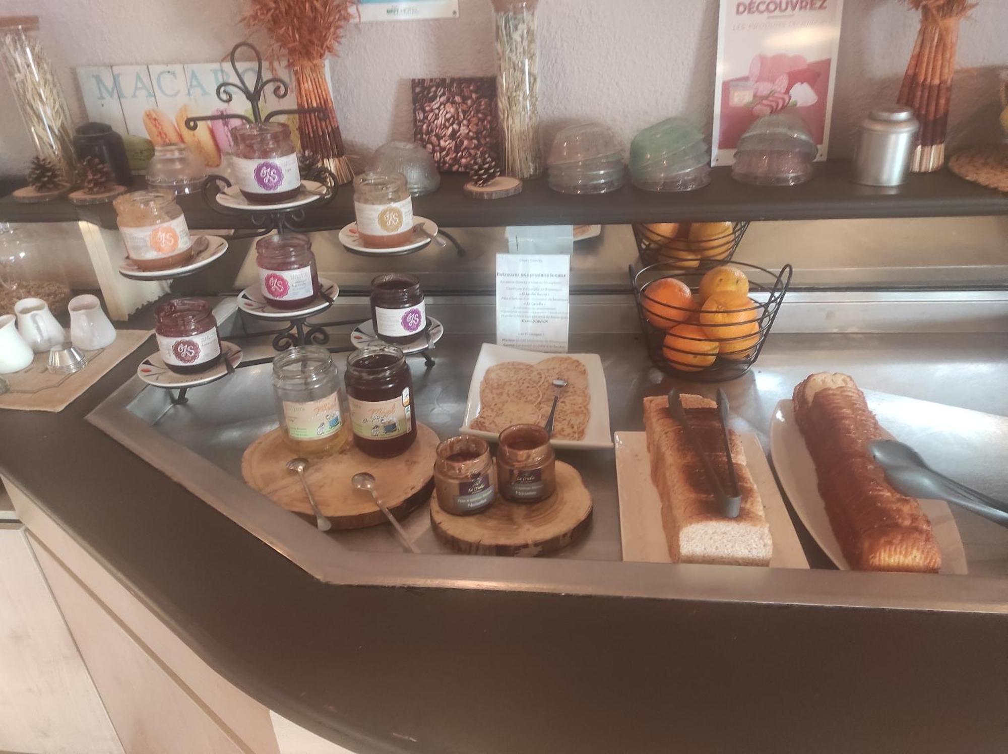Brit Hotel Besancon L'Horloge Εξωτερικό φωτογραφία