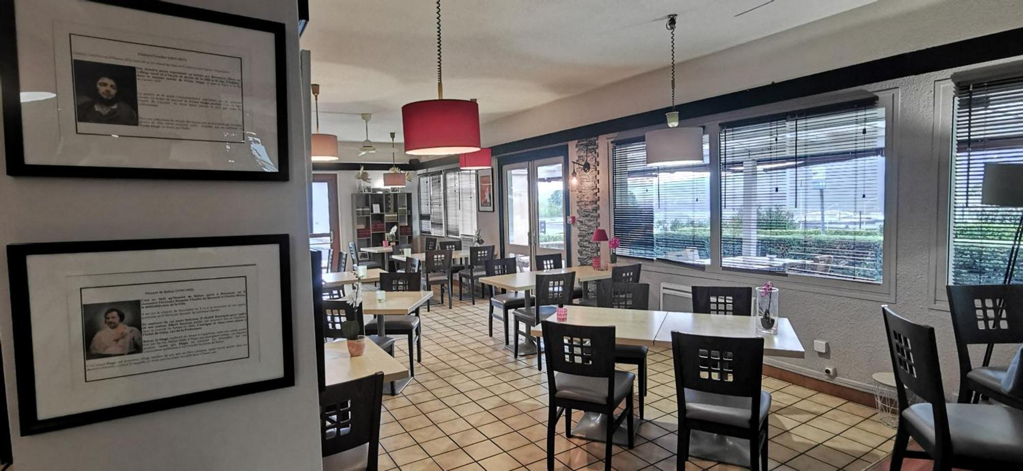 Brit Hotel Besancon L'Horloge Εξωτερικό φωτογραφία