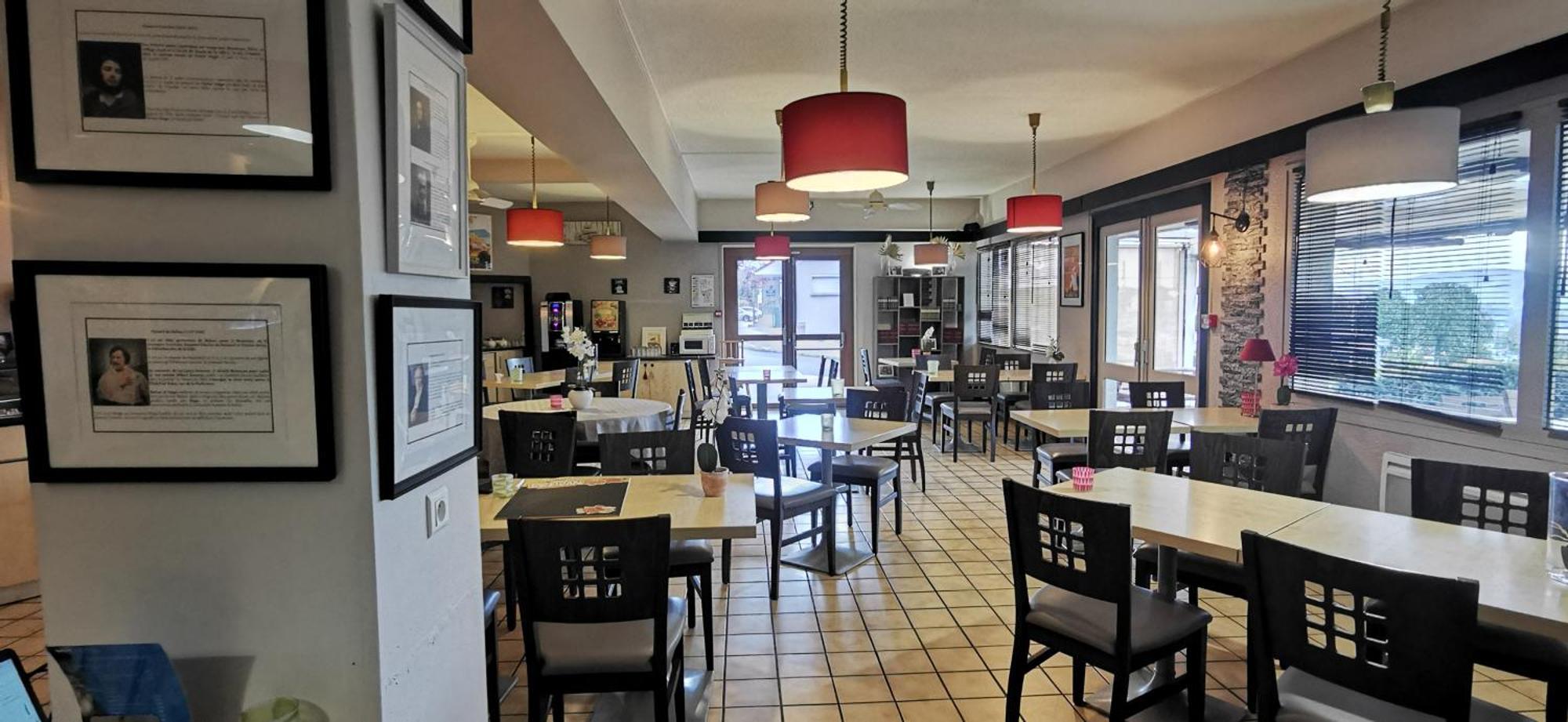 Brit Hotel Besancon L'Horloge Εξωτερικό φωτογραφία
