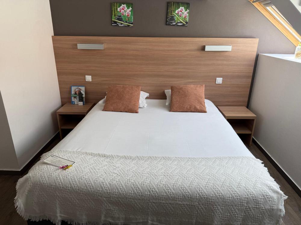 Brit Hotel Besancon L'Horloge Εξωτερικό φωτογραφία